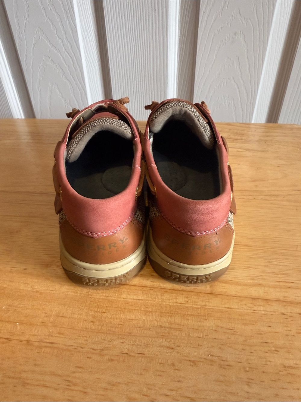 Sperry Women’s Red Boat Shoes - Picture 3 of 4
